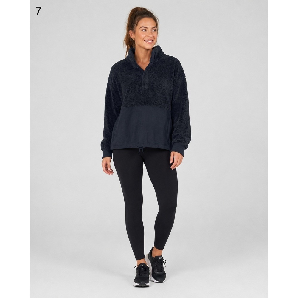 All In Motion Sweatshirt Womens Medium Black Teddy Bear Fleece 1/4 Zip Pockets